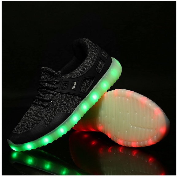 Black light up shoes - Picture 7 of 9